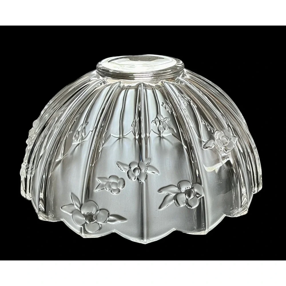 Vintage Mikasa Crystal Hostess Bowl 10.5" Round Clear Optic Embossed Flowers EUC - Picture 4 of 7